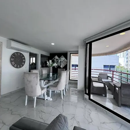Apartment Lujoso El Laguito Cartagena