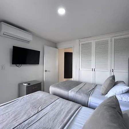 Apartment Lujoso El Laguito